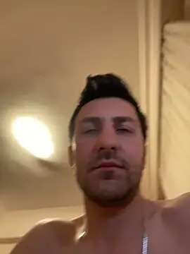 emreedenizzz - Emreedenizzz's free webcam - UK Sex Cams