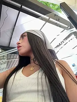 Webcam Model (Bonny_Eva)  is live.Free join now!