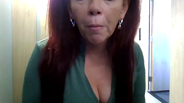 forbidden-irish-x - Forbidden-Irish-x's free webcam - UK Sex Cams