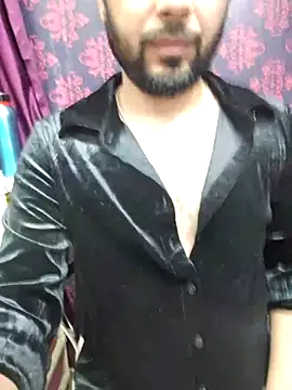 cute_lucky (Ask my age) - Full Nude  show Ass + Dick