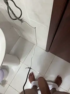 jhon34_love (M twink) - #bisexuals #brazilian #cam2cam #cheap-privates #colorful #cumshot #hd #latin #masturbation #mobile #new #portuguese-speaking #precum #skinny #small-audience #twinks