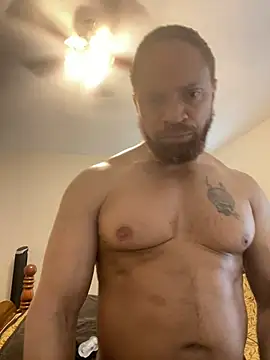 fathero1time (M mature) - 4000 Tokens and I bust this nut 💰💰💰