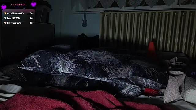 analimado18 (F milf) - Aki bedobja 5p Domi controlt kap