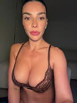 krissiswrld-'s live cam