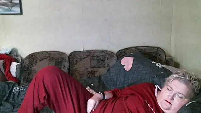 lana555 - Lana555's free webcam - UK Sex Cams