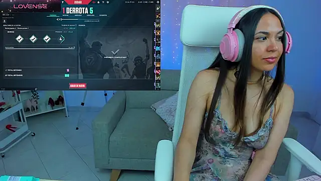 venusislove - VenusIslove's free webcam - UK Sex Cams