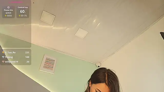 alistoker (F young) - pov reverse cow girl