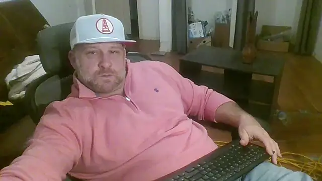 poundyouout69 (Ask my age) - slangin big juicy cock pants down