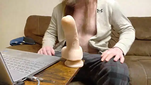 freakthoronlyy (Ask my age) - You like what you see ...need car ins