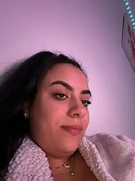 Webcam Model (Marisa_ass)  is live.Free join now!