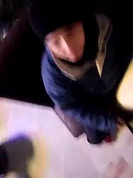 laparejaideal08 (Ask my age) - Quitar sujetador 2 minu