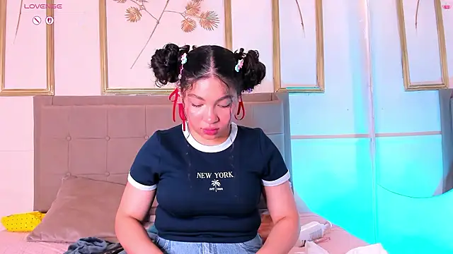 amandalee01 - Amandalee01's free webcam - UK Sex Cams