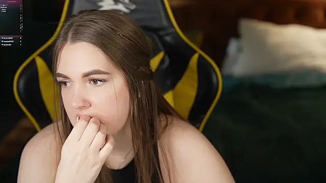 grace_fantasy (F young) - masturbate your pussy with your fingers