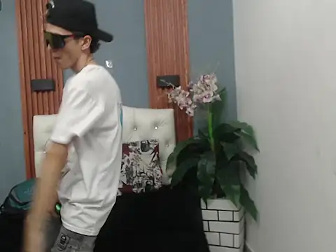 asher_costa (M twink) - show cum