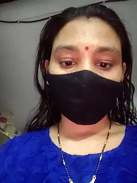 Webcam Model (Saishaa)  is live.Free join now!