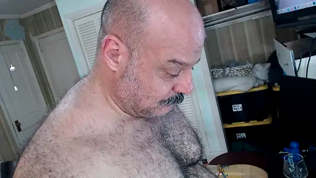 bullmusclejoe's live cam