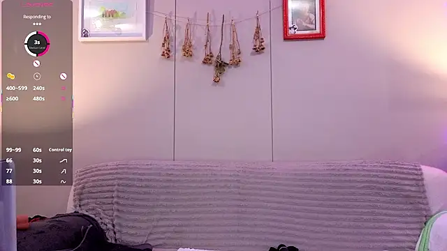 scarletcarnal (F young) - suck cock, eye contact