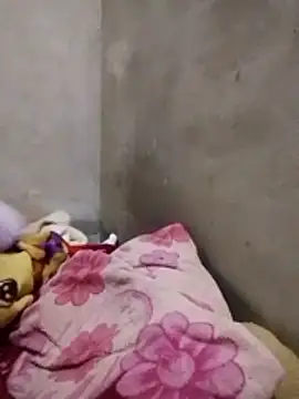 thobaby112 - Thobaby112's free webcam