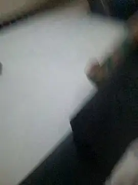 raducori - Raducori's free webcam - UK Sex Cams