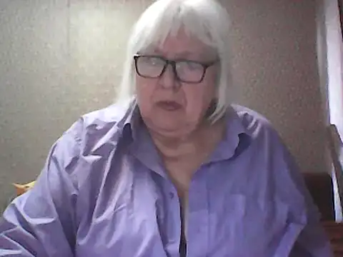 alexia64231 - Alexia64231's free webcam