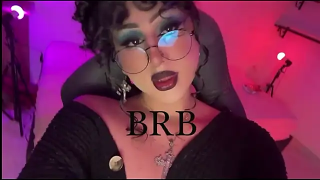 Heka_Prudence live sex cam