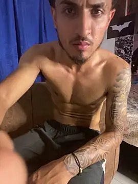 kriss_edwards (M twink) - jerf off ass