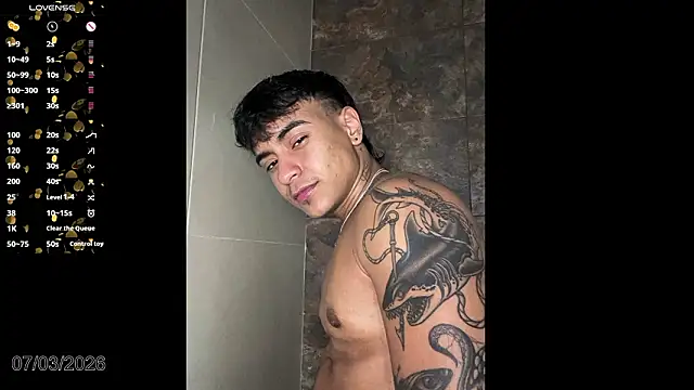 Ftm_xxxperiencie's live cam