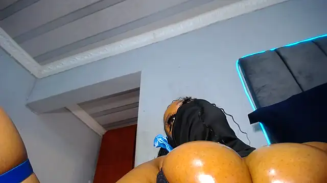 xpanther_24 - XPanther_24's free webcam