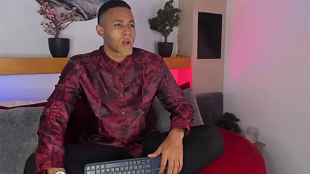 b_wild - B_Wild's free webcam