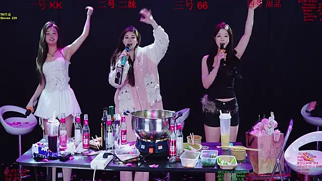 comebaby-o07 - Comebaby-o07's free webcam