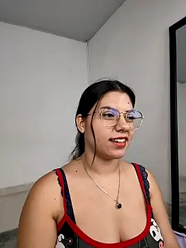 Webcam Model (harper_ks)  is live.Free join now!