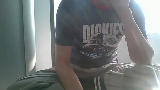 nole_china7 (Ask my age) - talk / fun / cum