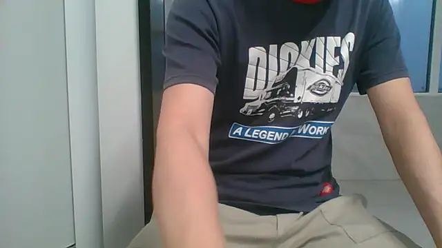 nole_china7 (Ask my age) - talk / fun / cum