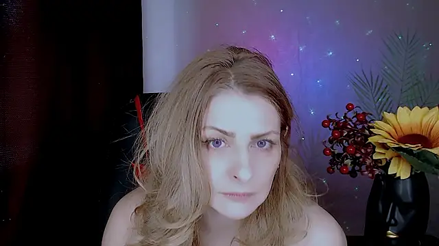 eleonores (F milf) - HAPPY DAY TO YOU