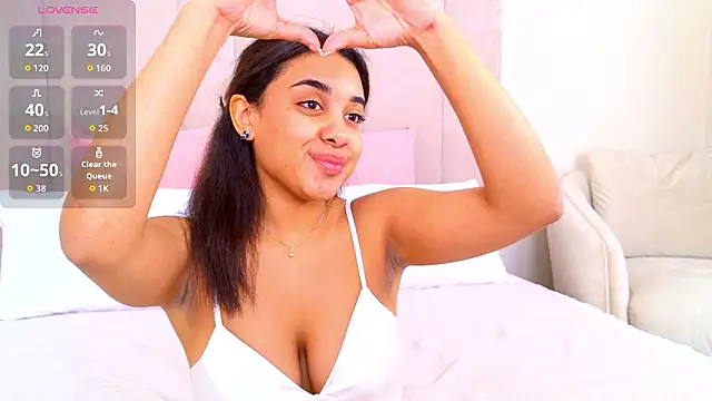 Luna_Cortier live sex cam