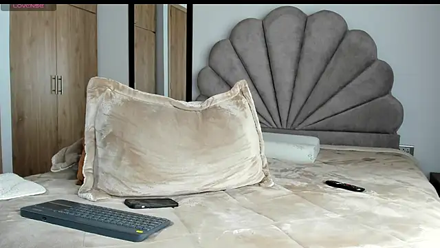 manucute_23_ (M young) - cum mi manu !