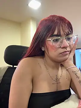 angierousse_ - AngieRousse_'s free webcam - UK Sex Cams