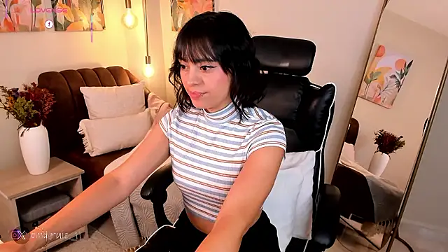 emilyruiz1 - Emilyruiz1's free webcam - UK Sex Cams