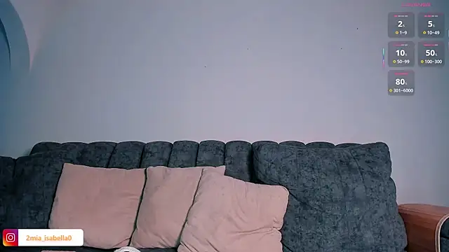 mia_isabell20 - Mia_isabell20's free webcam