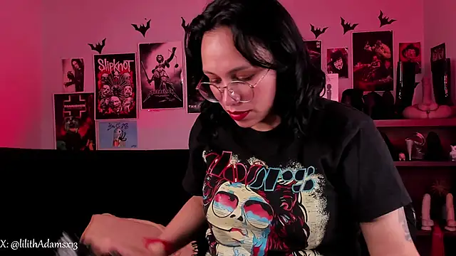 lilith-deveraux webcam stripchat model stream image