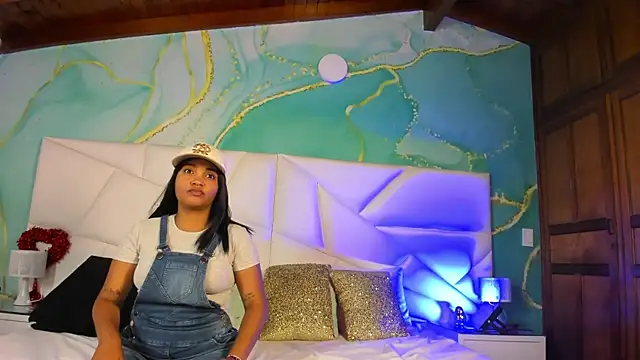 bbyalexxxa - Bbyalexxxa's free webcam - UK Sex Cams