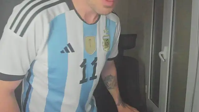 joaquin420_hot - Joaquin420_hot's free webcam - UK Sex Cams