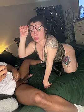 meganstarzxxx - MeganStarzXXX's free webcam