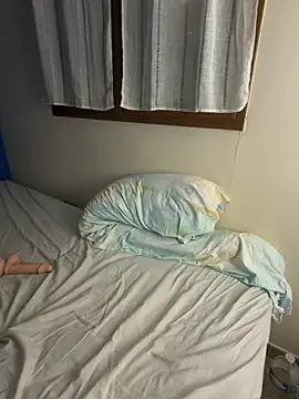 coquinecharmeuse - CoquineCharmeuse's free webcam