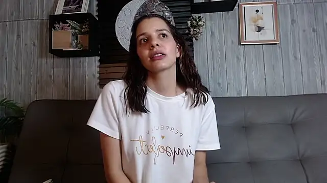 alicia_colton - Alicia_colton's free webcam