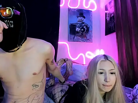 darkang3ix - DarkAng3IX's free webcam - UK Sex Cams