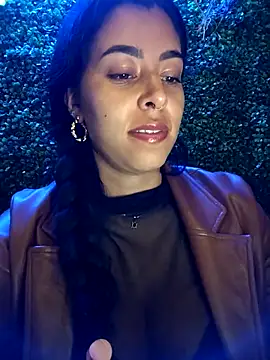 luianna (F young) - Take off my panties and masturbate me 💦