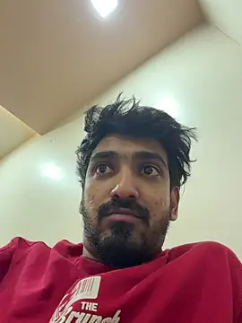 hornyguy271192 (M young) - Make me cum