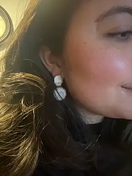 sukhakunis1 - Sukhakunis1's free webcam - UK Sex Cams