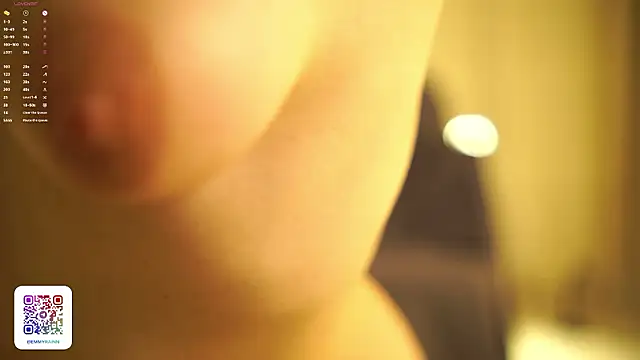 emmyrain (F teen) - LAST TIPPER WIN PUSSY TEASING VIDEO